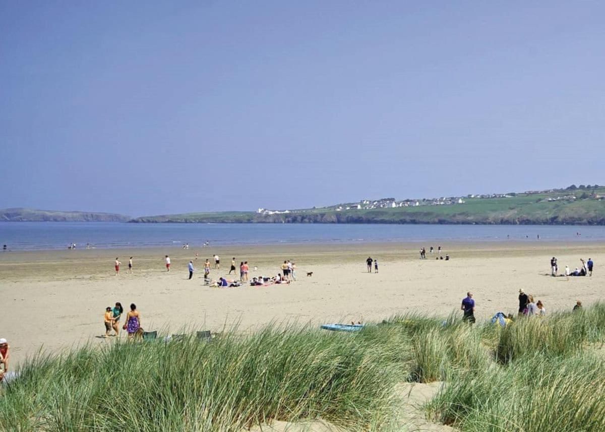 Cardigan Bay Holiday Park Towyn Kültér fotó